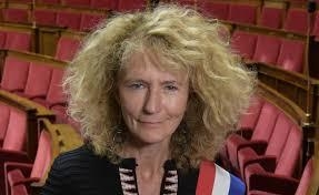ACTUALITÉ POLITIQUE ET GESTION DE LA CRISE SANITAIRE PRÉSENTÉE PAR MARTINE WONNER